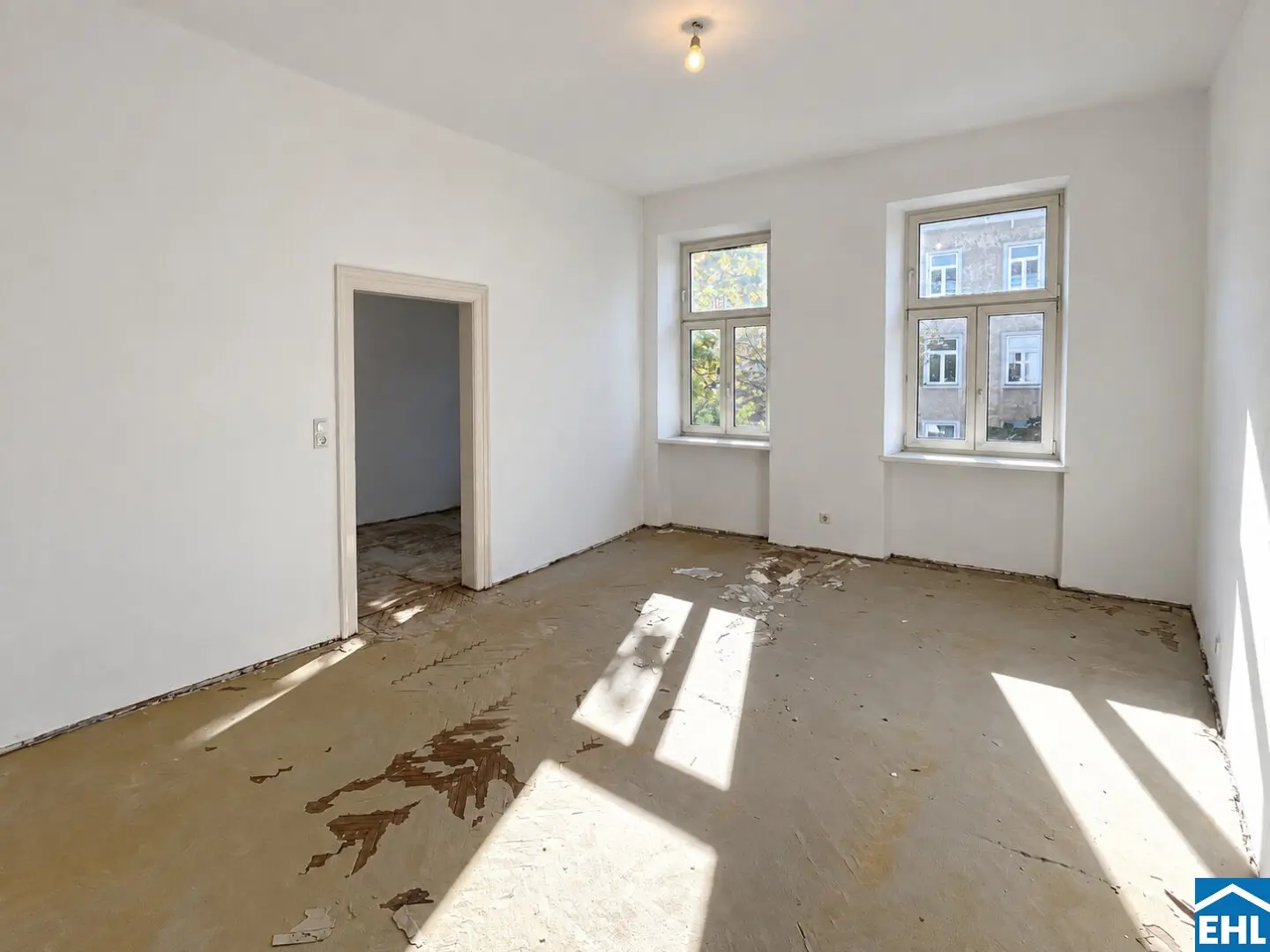 Apartment near Augarten with planned lift