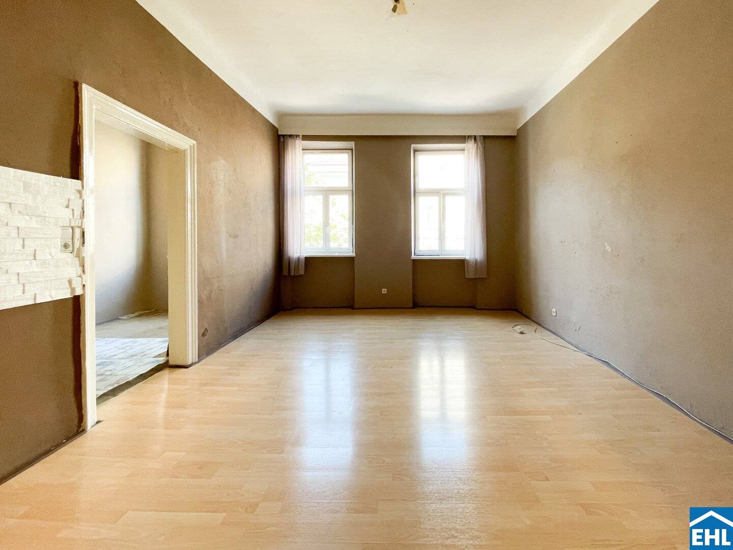Apartment near Augarten with planned lift