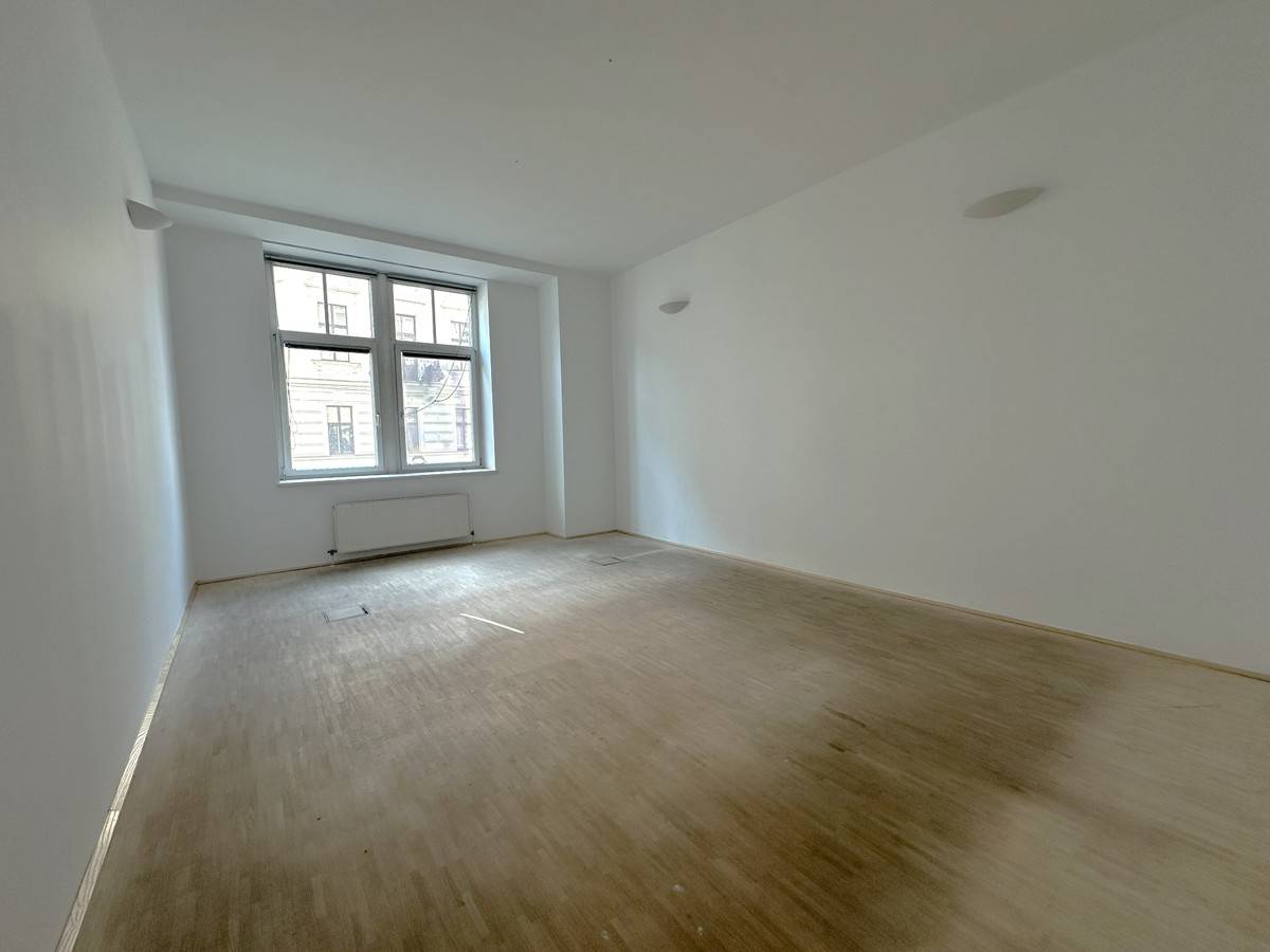 Apartment near Margaretenplatz with two kitchens