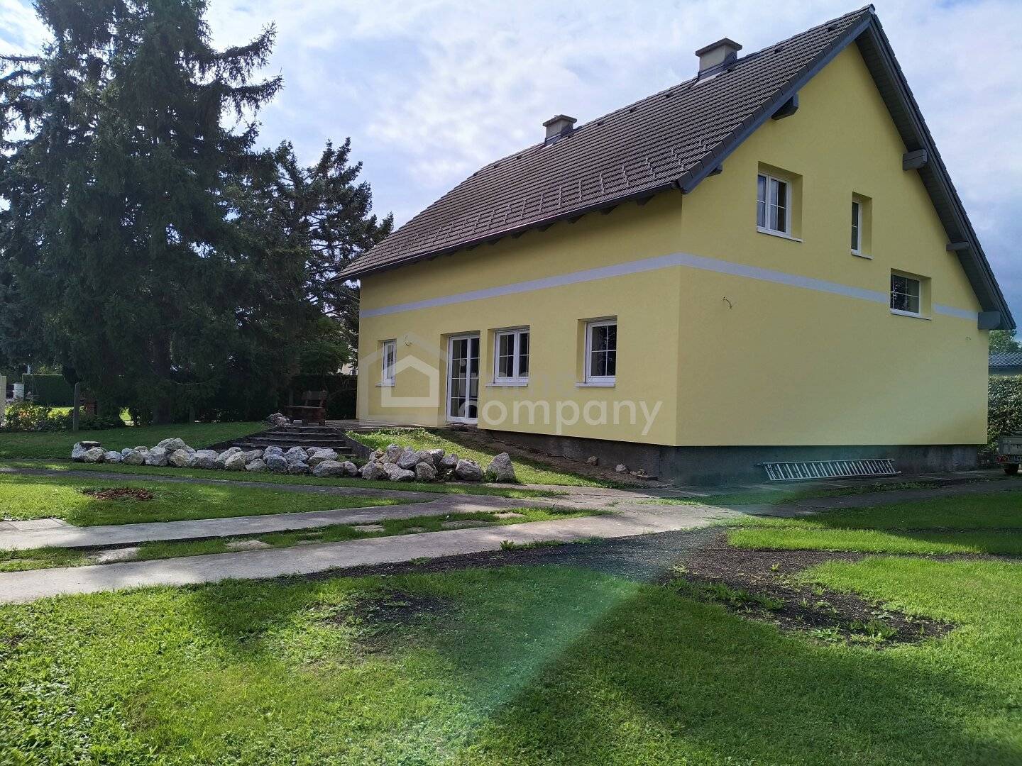 Modernisiertes Einfamilienhaus in Urschendorf mit 169 Quadratmeter Fläche