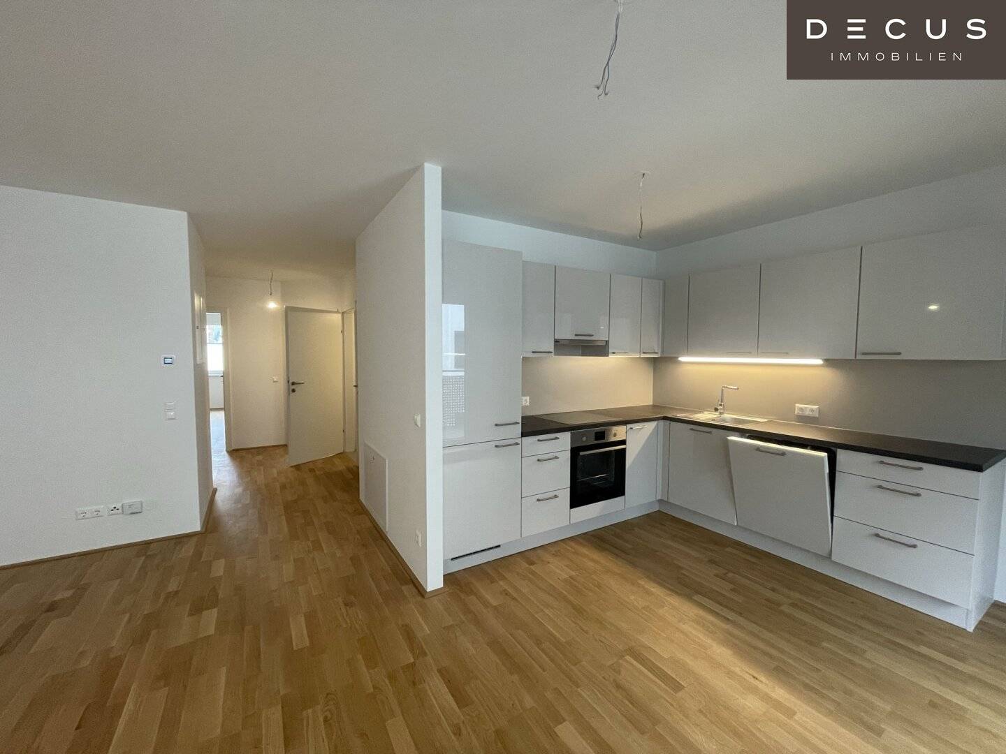 Ground floor apartment in the old town with elevator