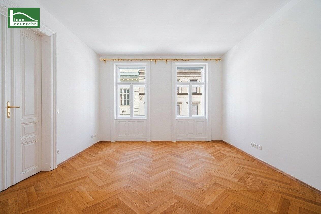 Stilvolle kernsanierte 4-Zimmer-Altbauwohnung nahe Servitenviertel