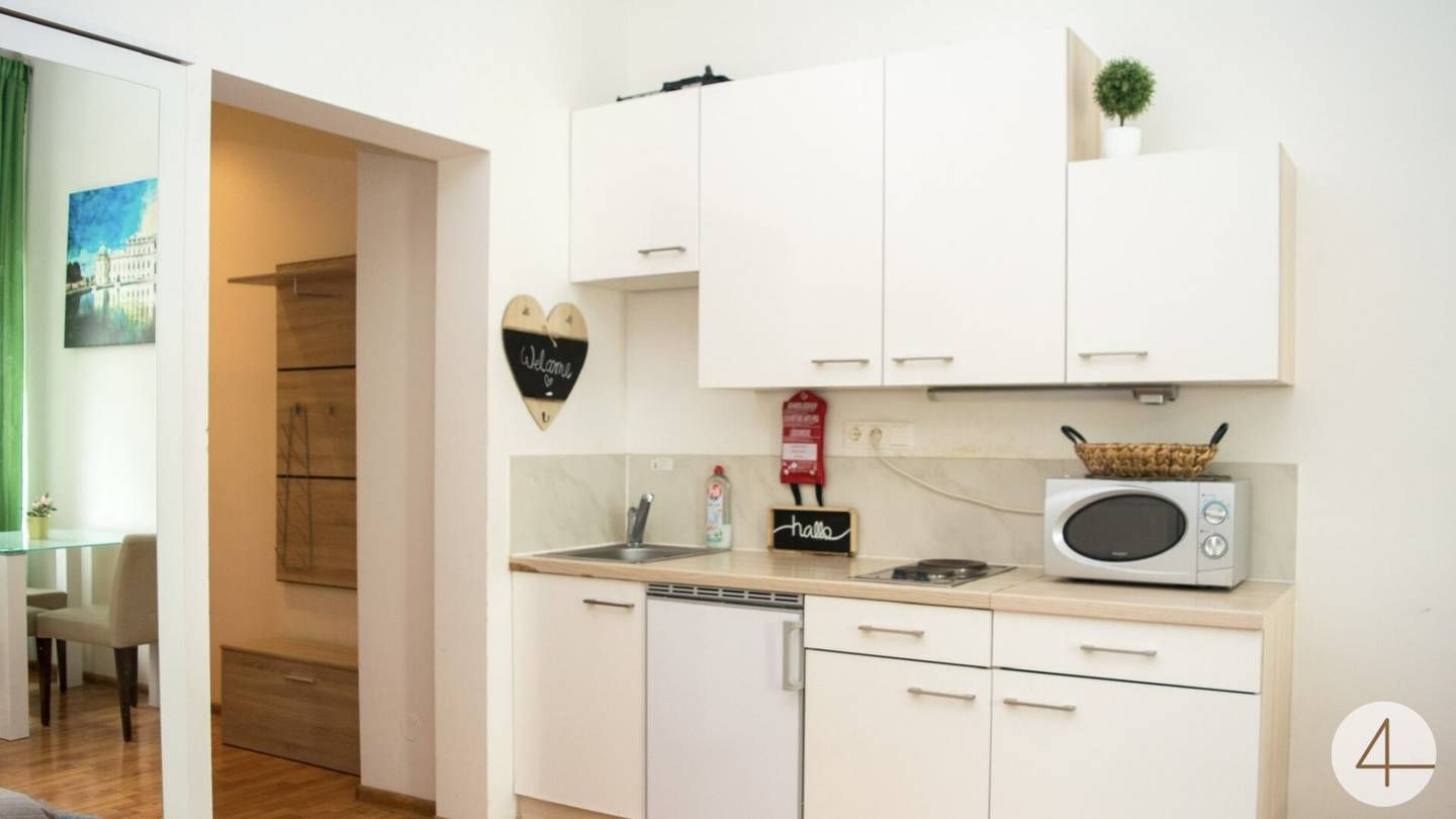 Wohnung im sanierten Altbau mit Aufzug nahe U3 Ottakring