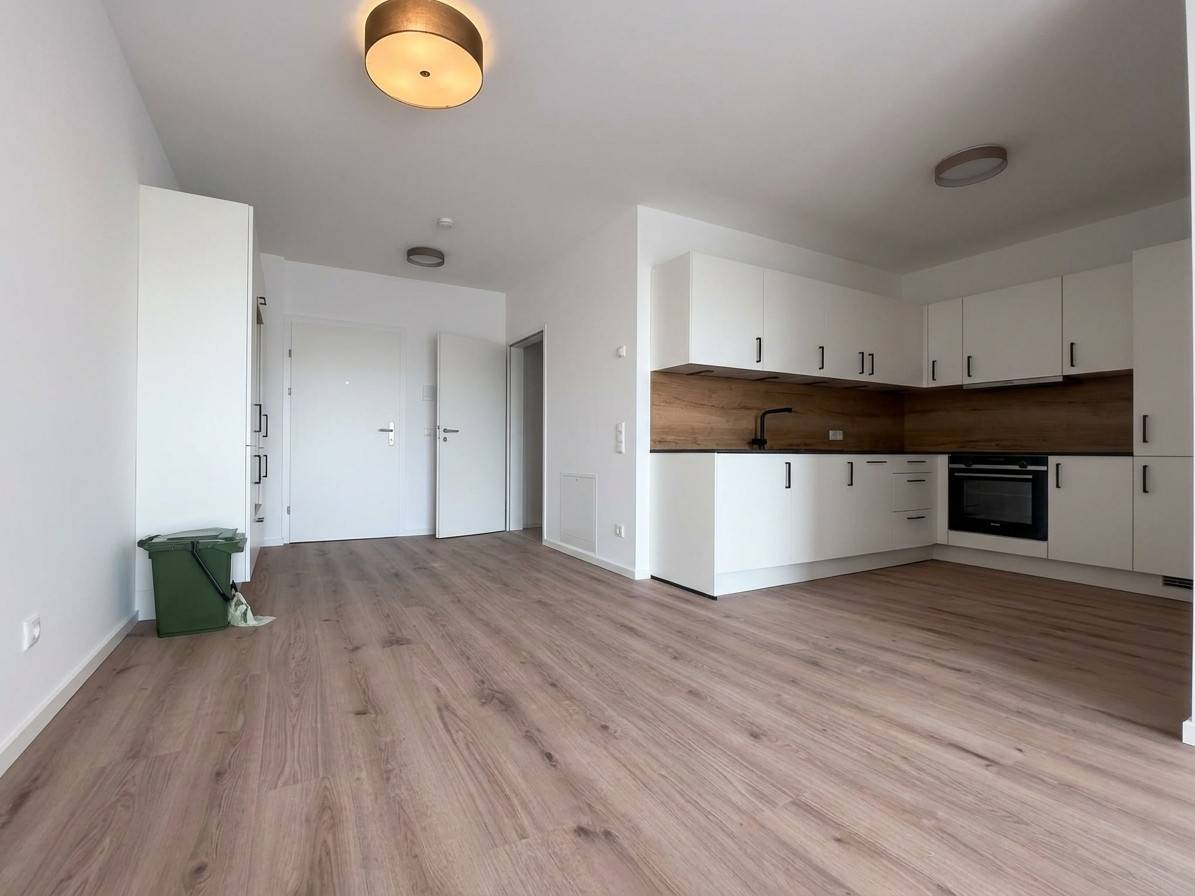 Barrier free apartment with elevator loggia