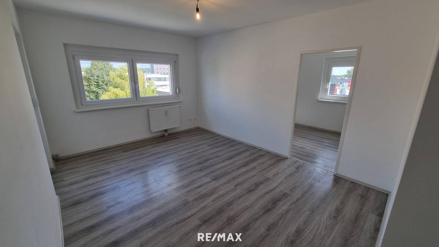 Helle Wohnung mit Balkon nahe Viehofner See