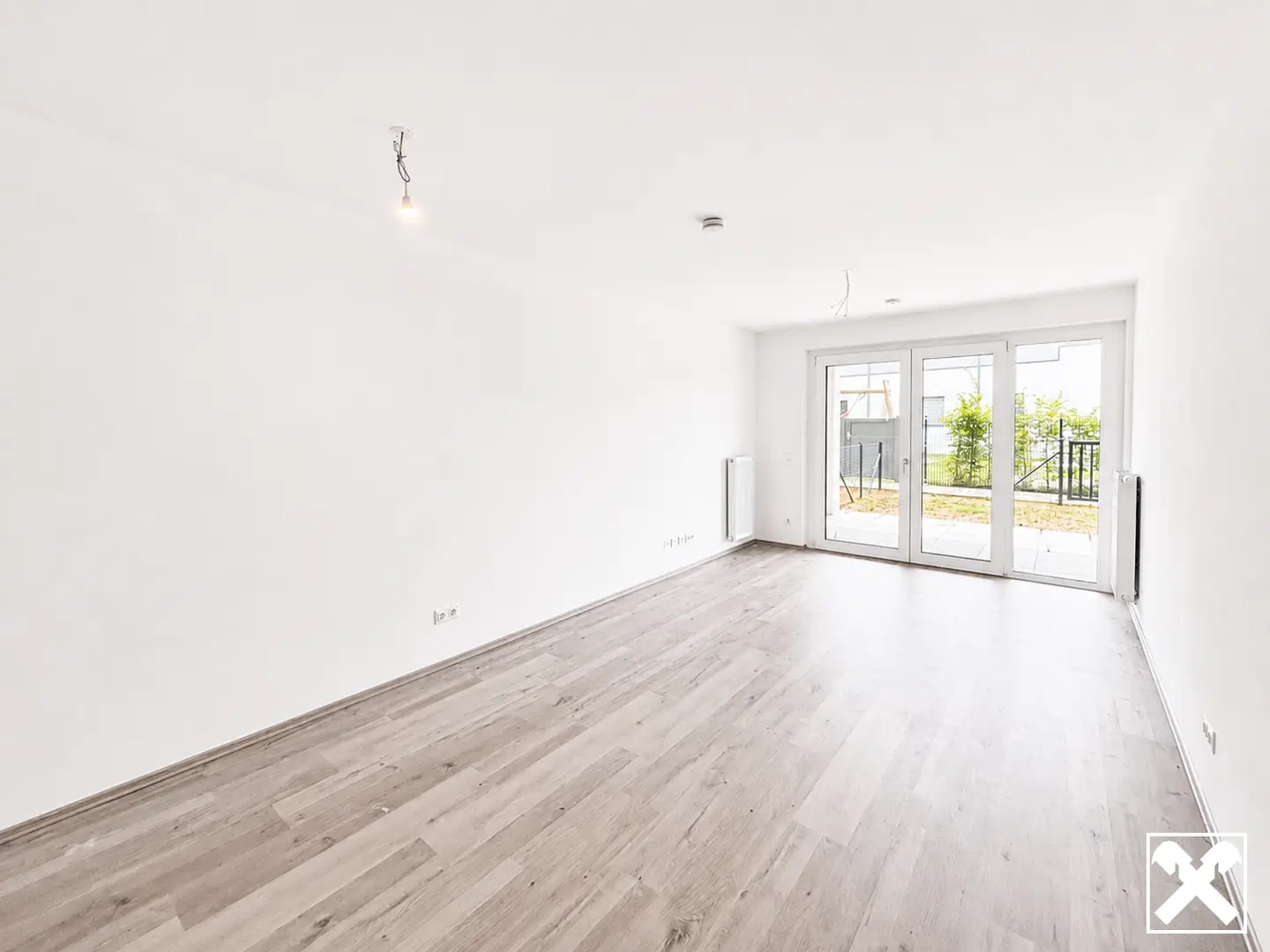 New build apartment with terrace and garden