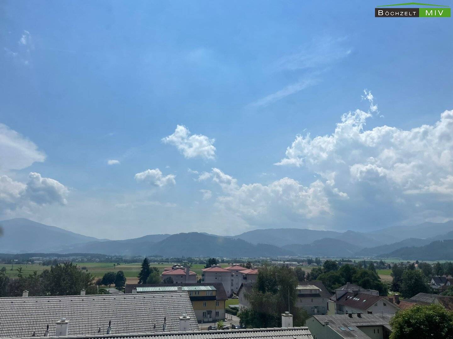 Wohnung mit Balkon und Aufzug in ruhiger Lage