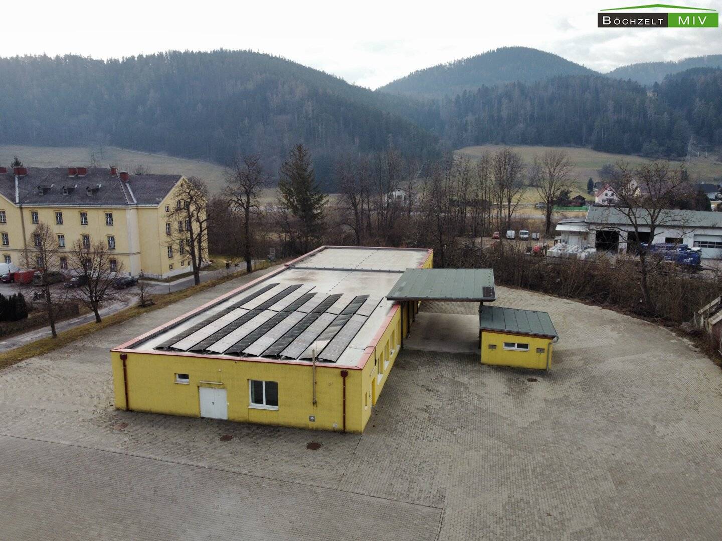 Gewerbeobjekt Schlöglmühl/Gloggnitz - ca. 743 m² Nutzfläche.
