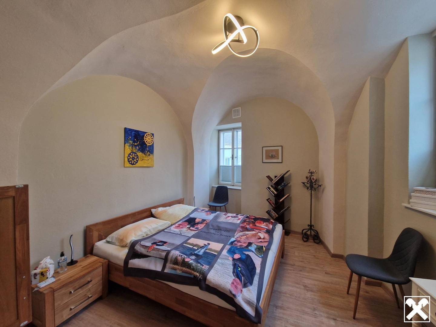 Erdgeschosswohnung in Zentrumslage mit Parkplatz