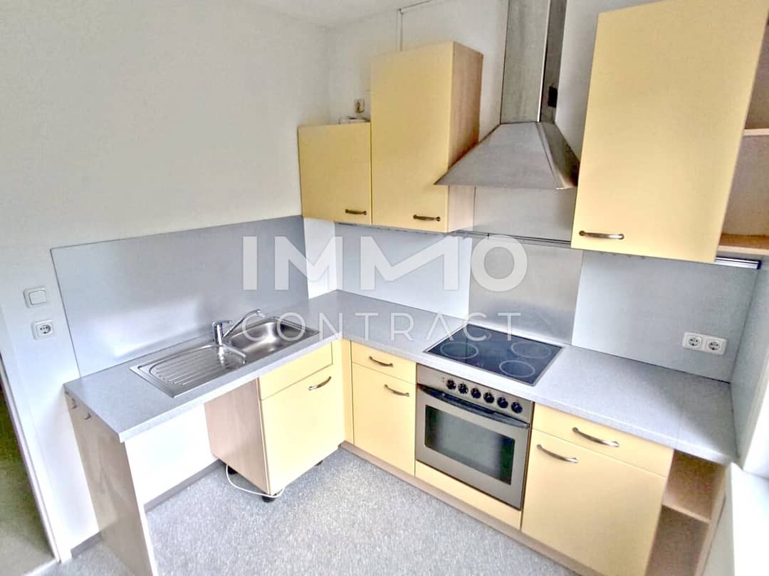 Apartment with balcony in quiet sunny location
