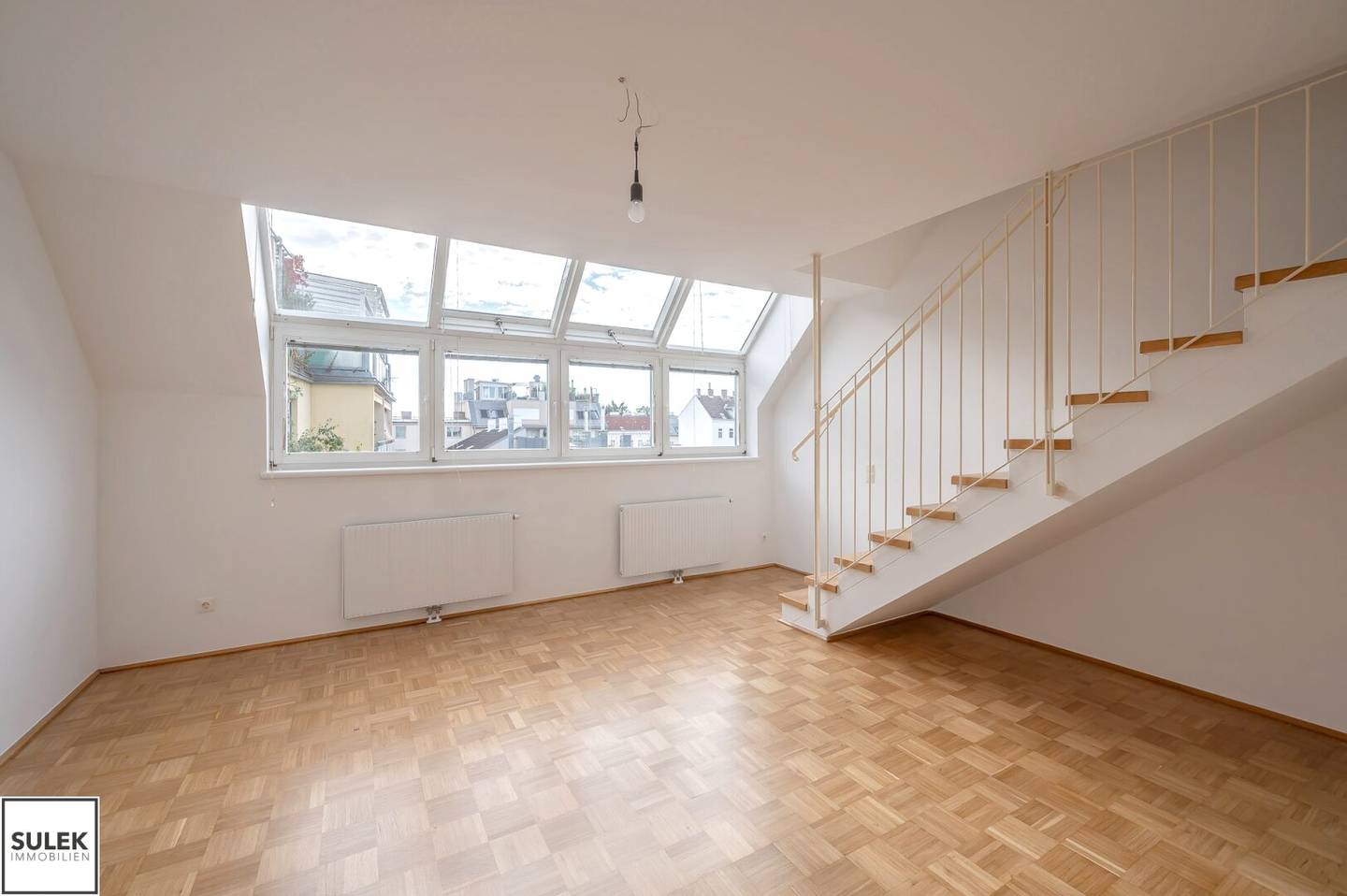 Top floor duplex new build near Sternwartepark