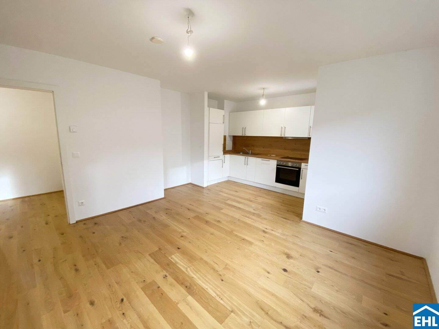 Helle 2-Zimmer-Wohnung mit Balkon in Wien Favoriten, nahe U-Bahn