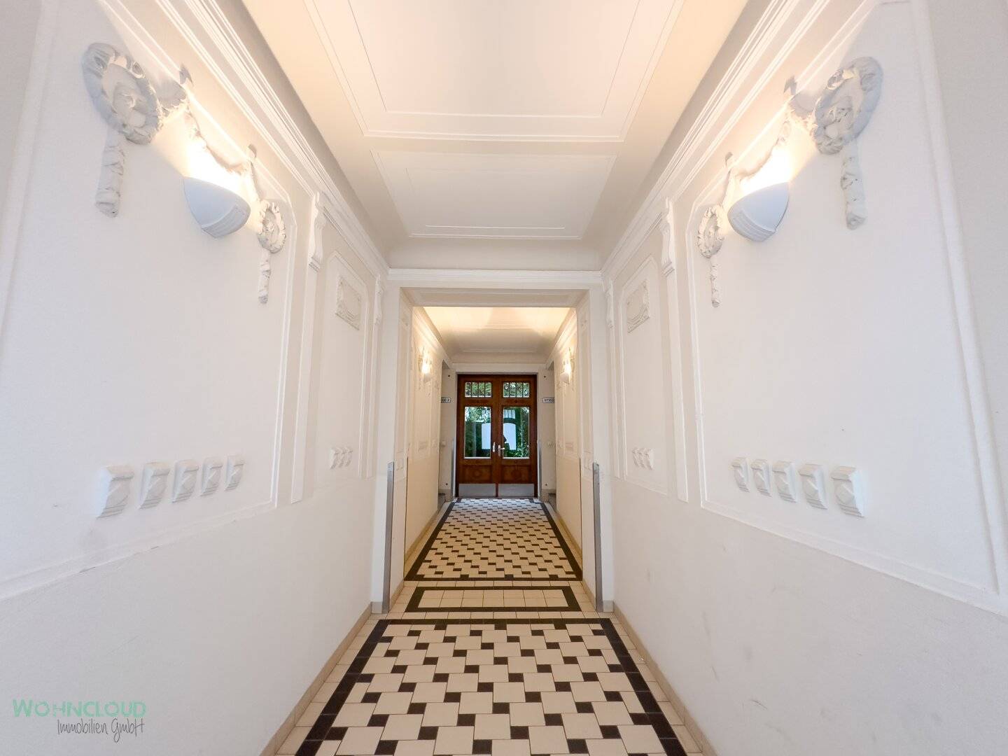 Altbauwohnung mit Lift frisch saniert