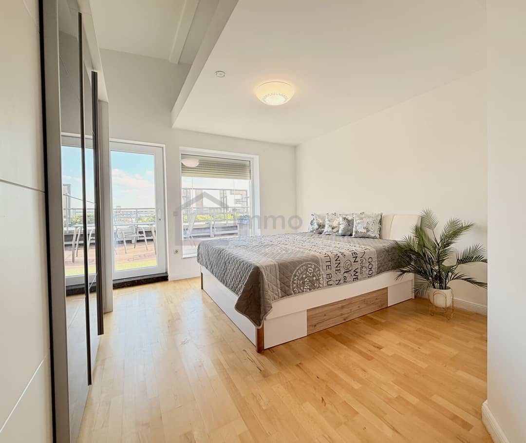 Schlafzimmer 1