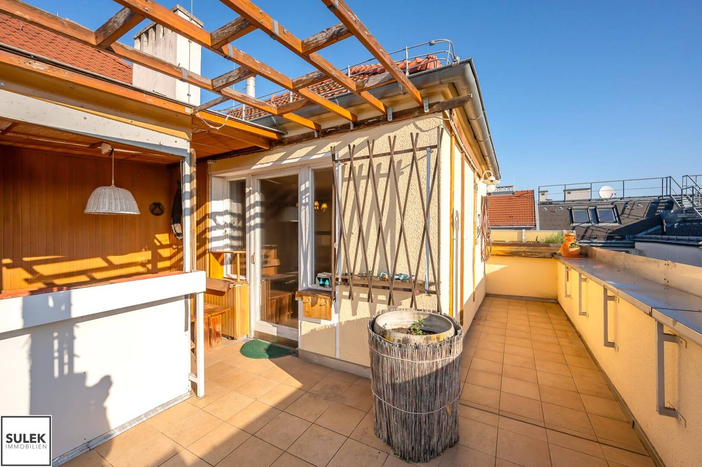 Apartment with terrace near Turkenschanz Park