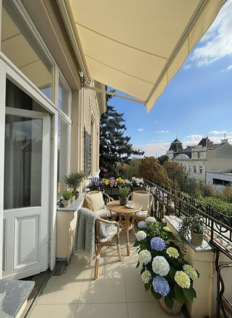 Wohnung Gersthof Altbaucharme Balkon Südseitig