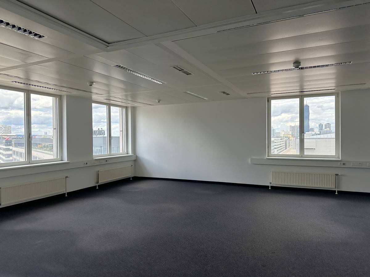 Wohnung Modern office space by the park with good connectivity and amenities? We must finalize