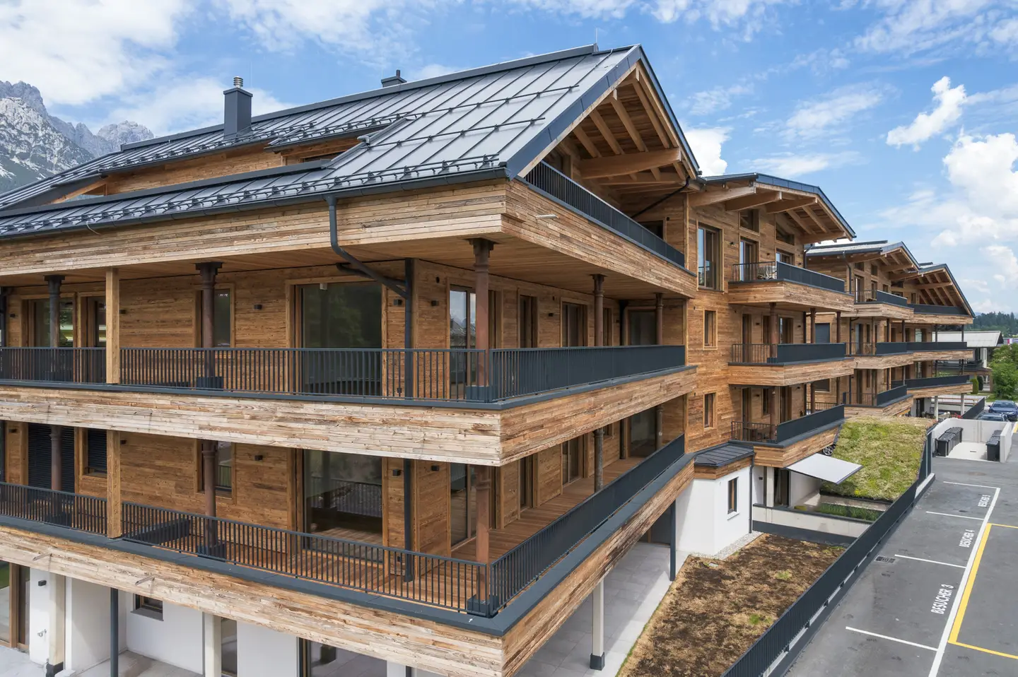 Ellmau Neubau Wohnung Balkon Tiefgarage