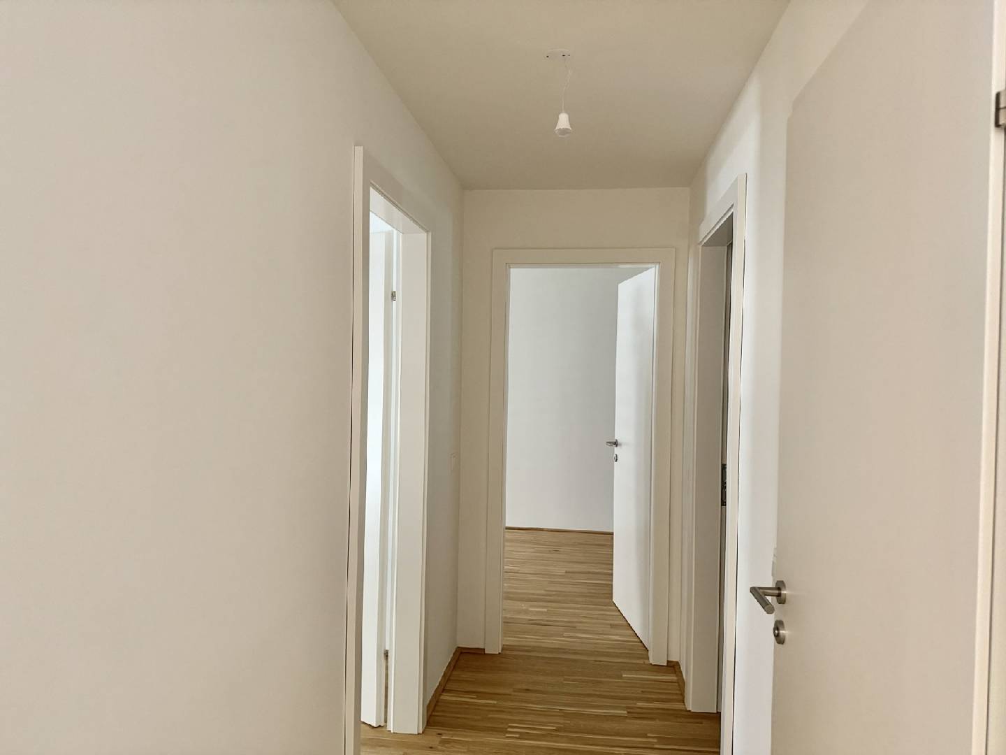 Apartment near U1 Kagraner Platz with garden