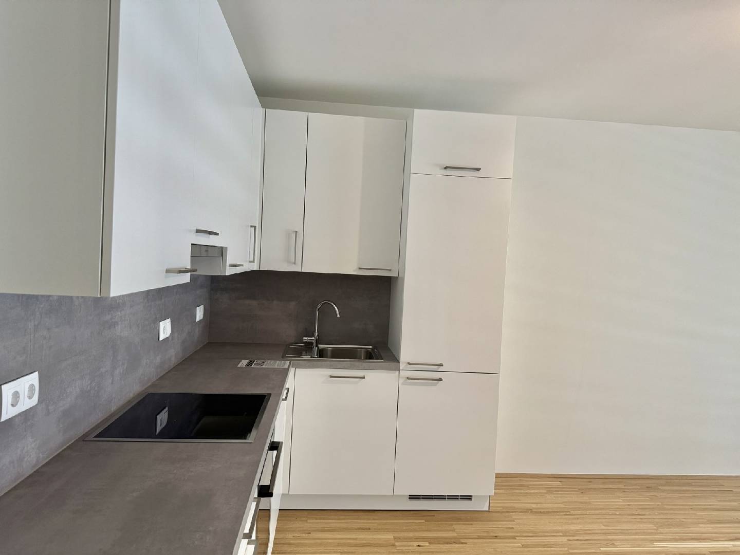 Apartment near U1 Kagraner Platz with garden