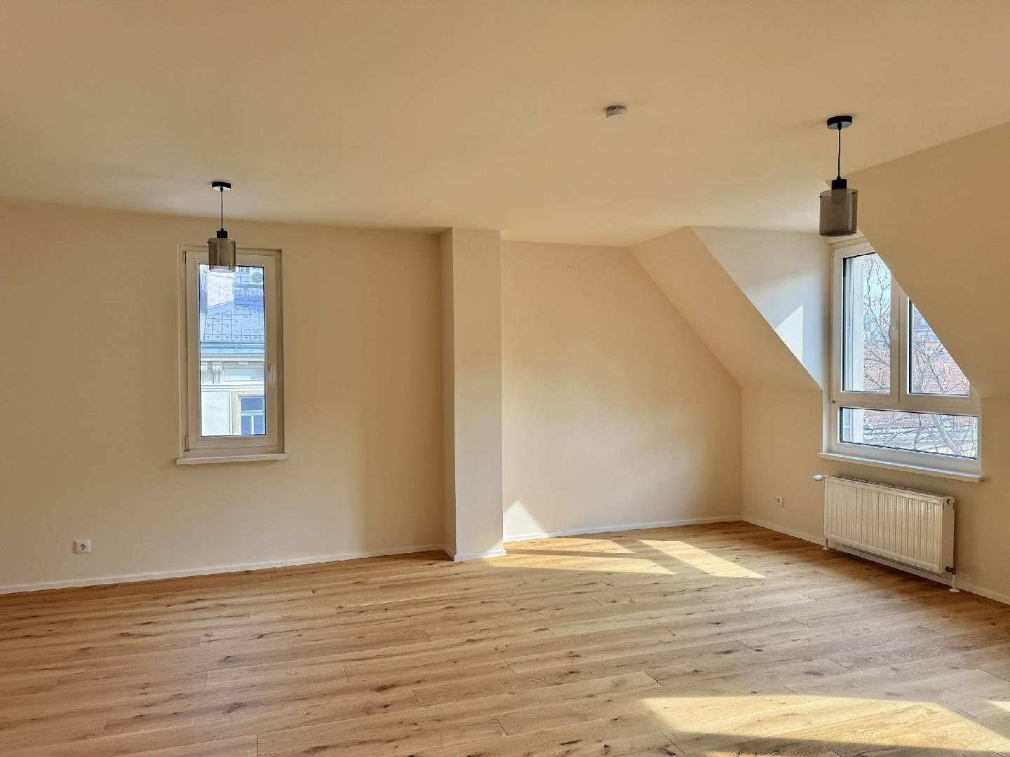 Attic apartment with a green view and a quiet location