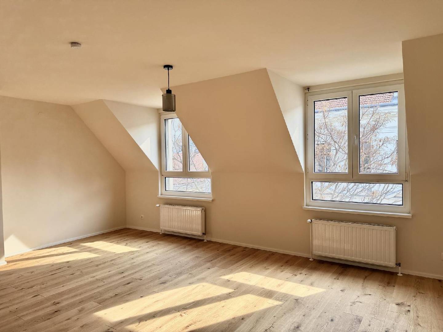Attic apartment with a green view and a quiet location