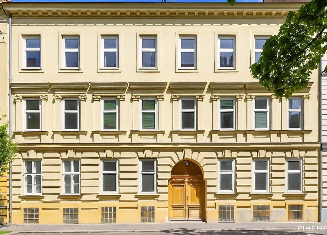 Zinshaus in 1140 Wien mit Baugenehmigung für 3. OG und DG-Ausbau