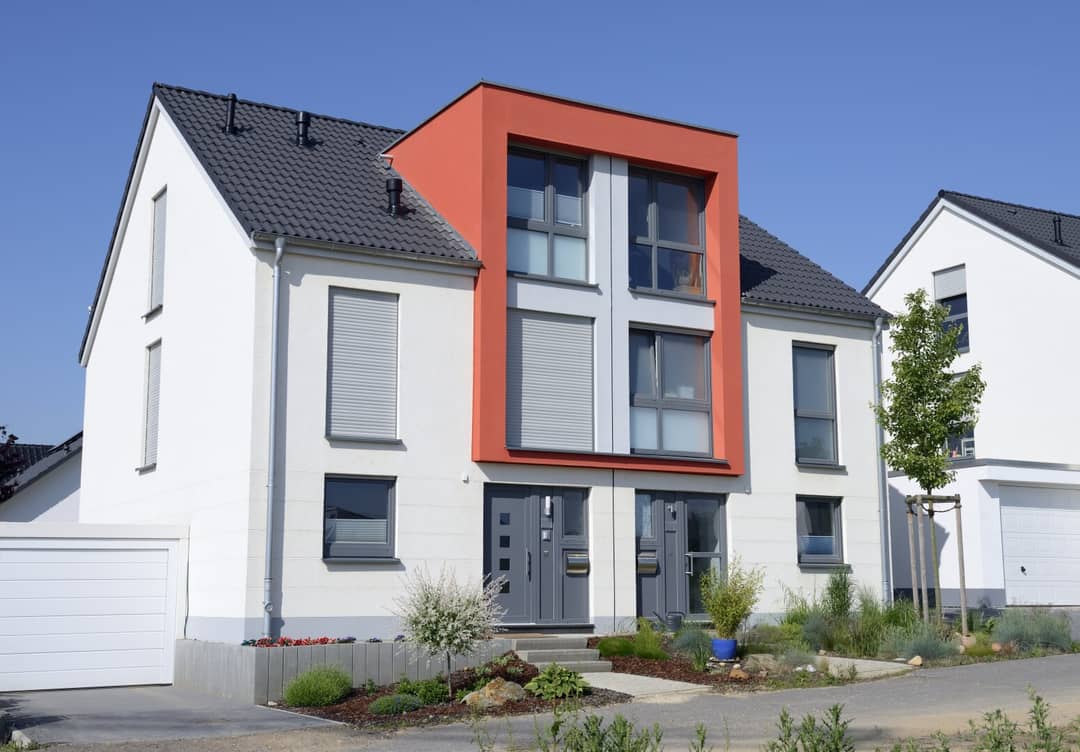 Erstbezug: Moderne Doppelhaushälfte in Schwechat mit Garten
