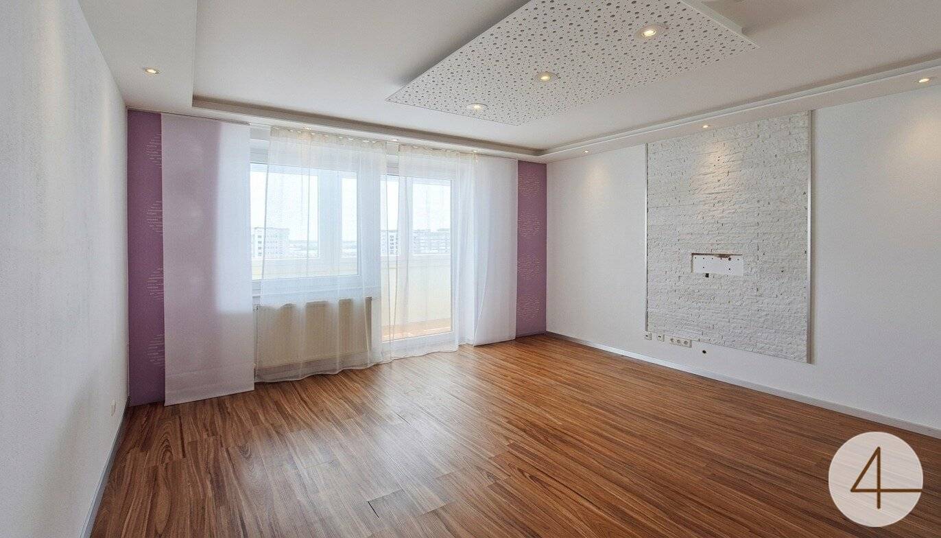 Moderne Wohnung mit Balkon nahe Therme Aquapulco