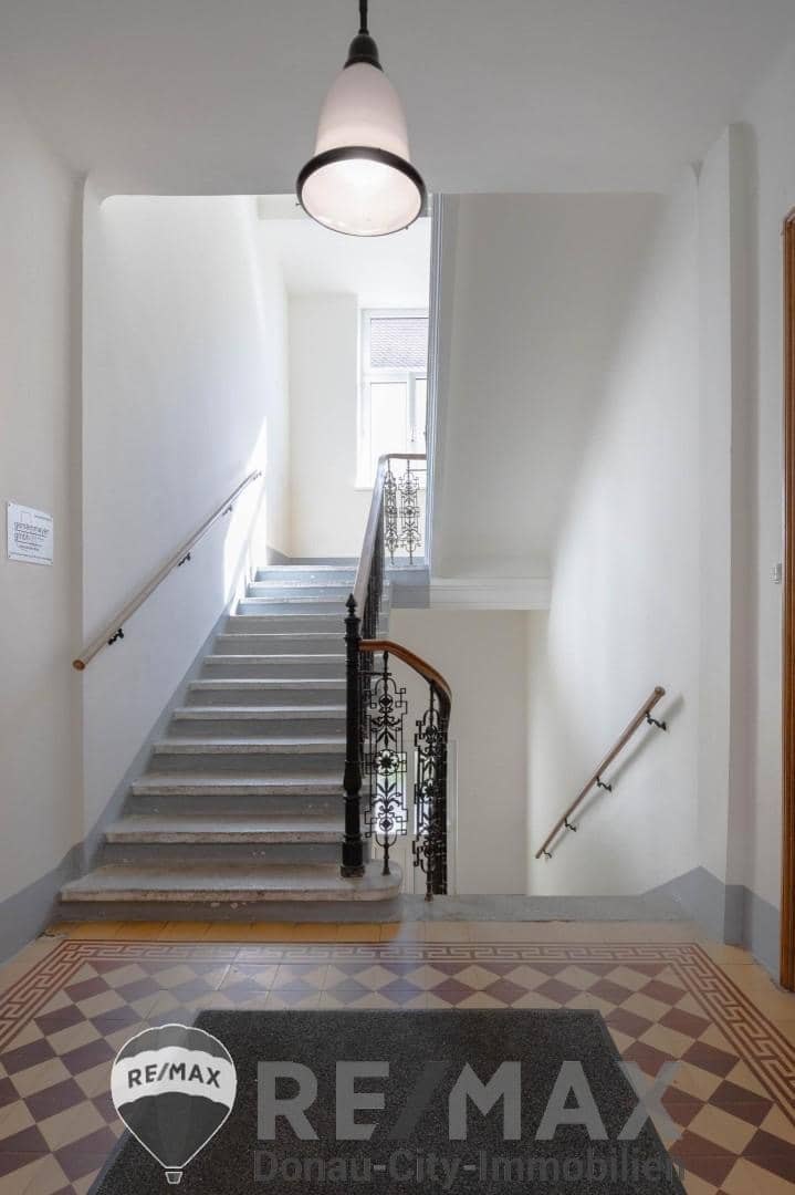 Repräsentatives Büro in Tulln an der Donau – Altbau, 80 m², 5 Zimmer