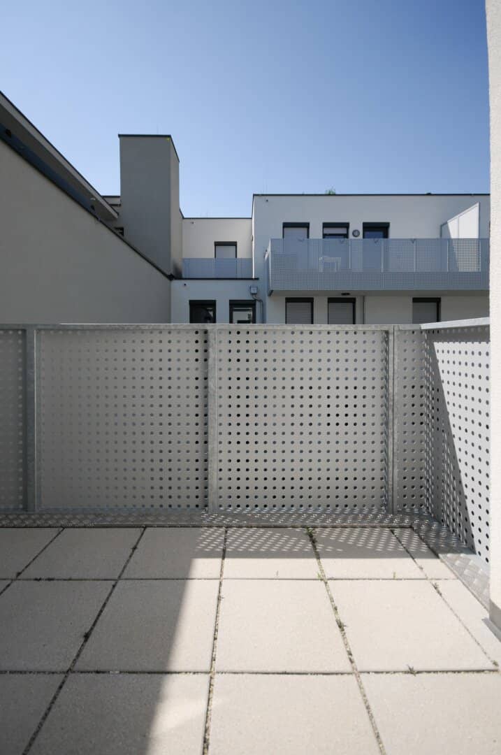 ENTZÜCKENDE 2-ZIMMER WOHNUNG MIT BALKON IM ERSTBEZUG