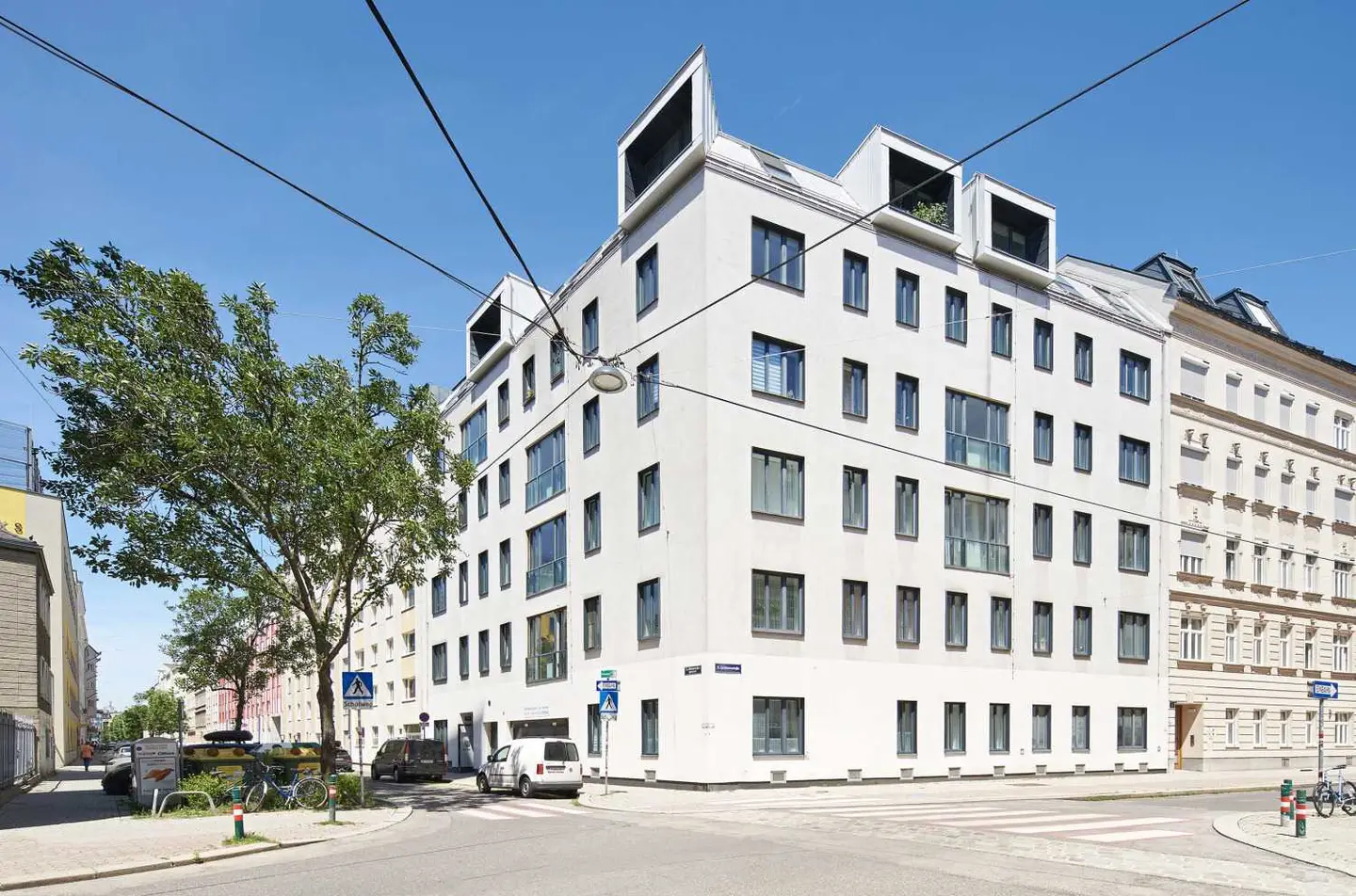 Apartment in historic building with elevator tenanted
