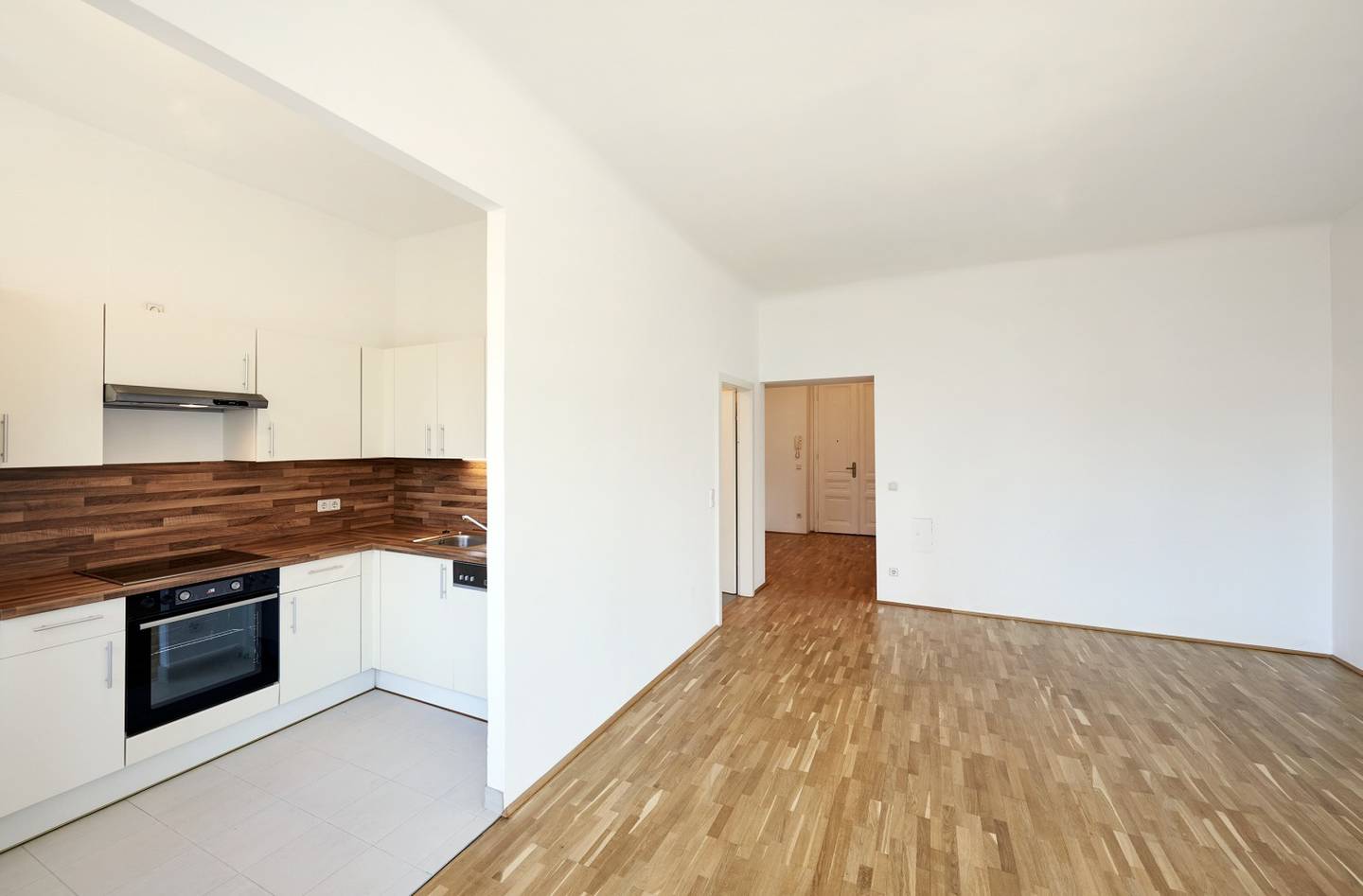 Altbauwohnung unbefristet vermietet Aufzug