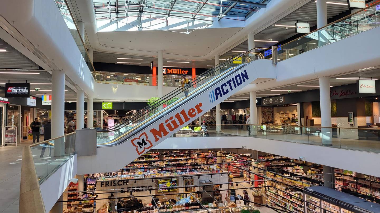 VIO Plaza Shopping - TOP Geschäftslokal zu mieten- zur Hälfte teilbar!