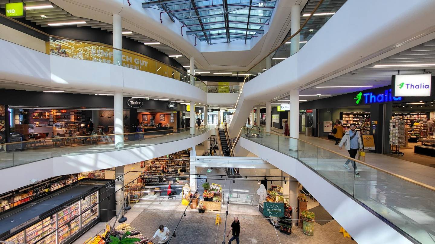 VIO Plaza Shopping - TOP Geschäftslokal zu mieten- zur Hälfte teilbar!