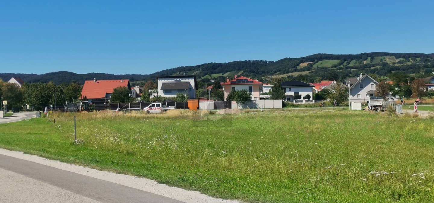 Sonnige Baugrundstücke im Naturpark ideal für Wohnung