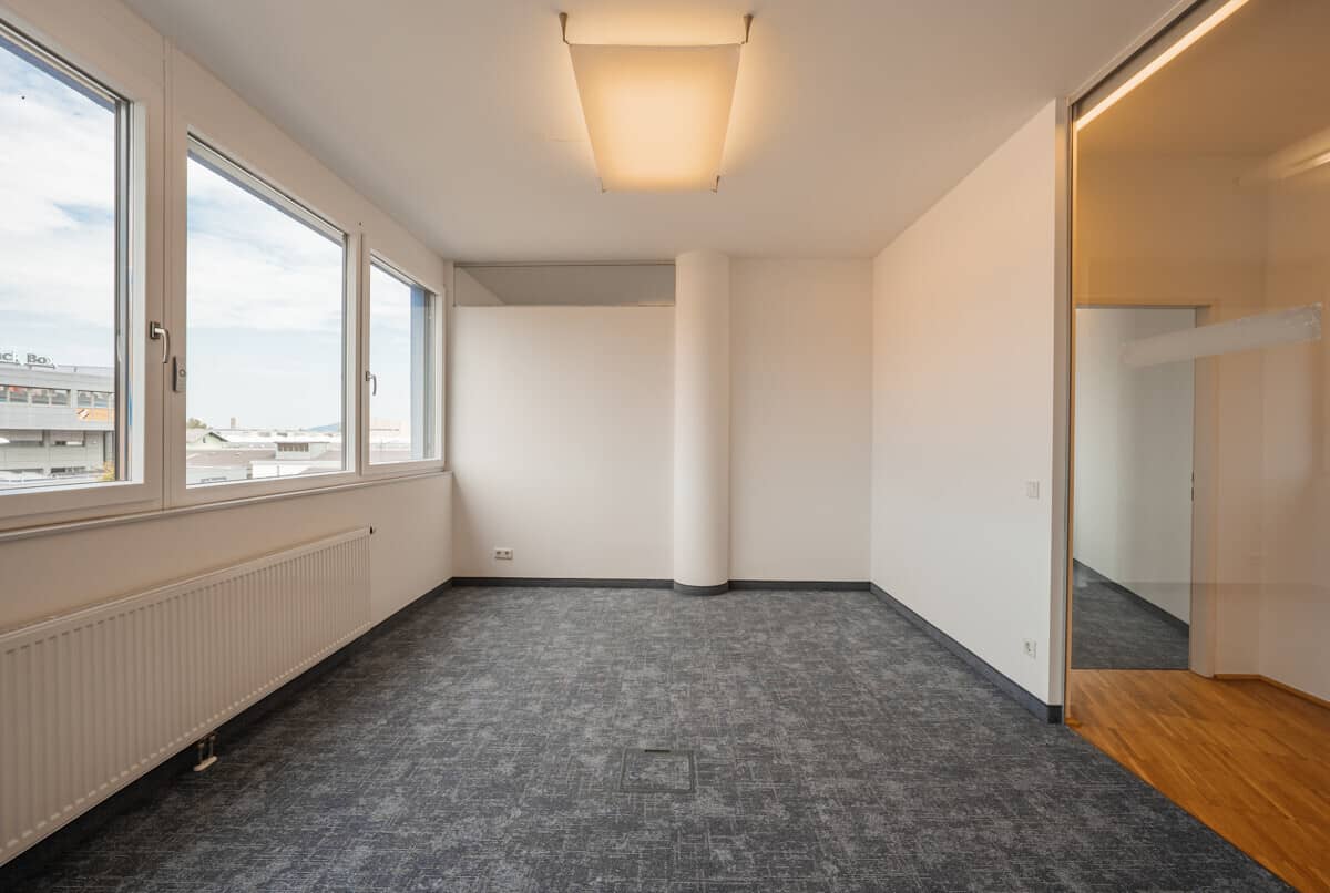 Apartment Maxglan Business Park near Center