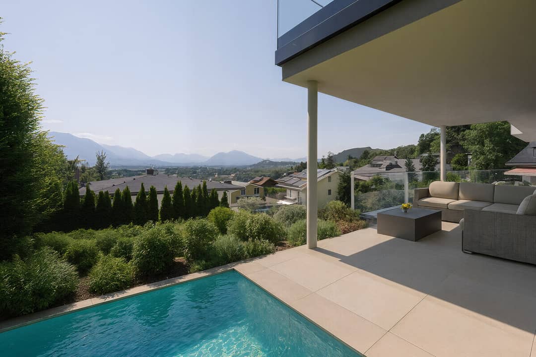 Garden maisonette with fortress view