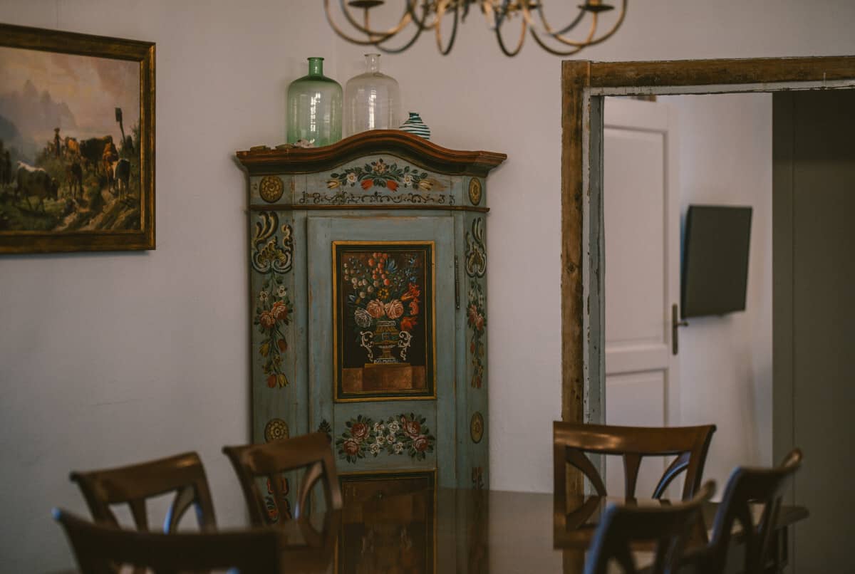 Apartment in a listed building with balcony