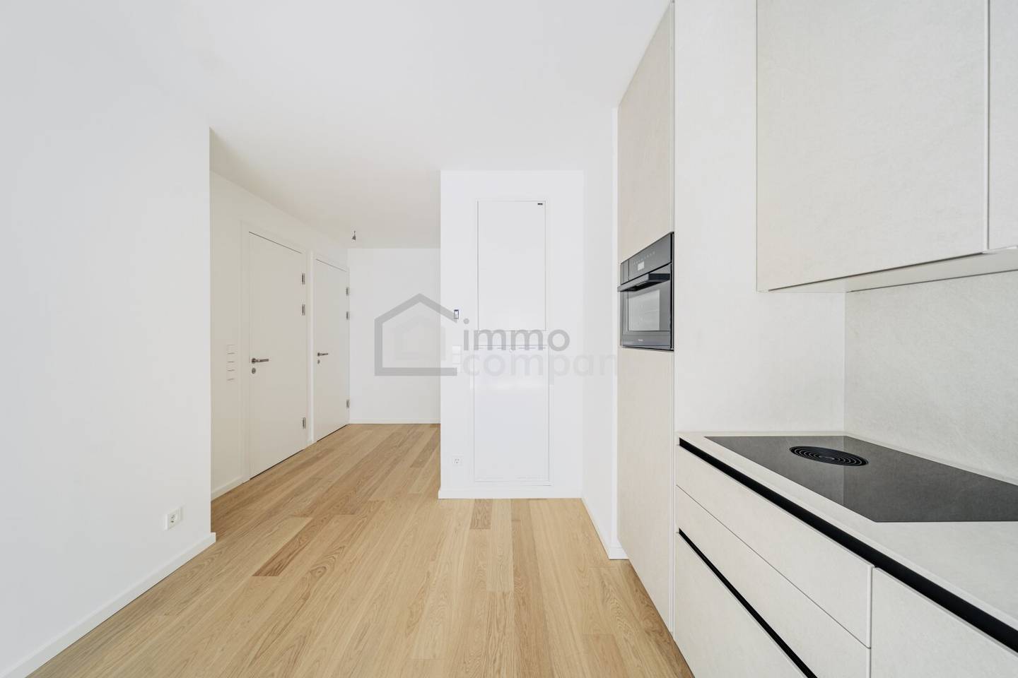 Neubau Wohnung mit offener Küche und Loggia