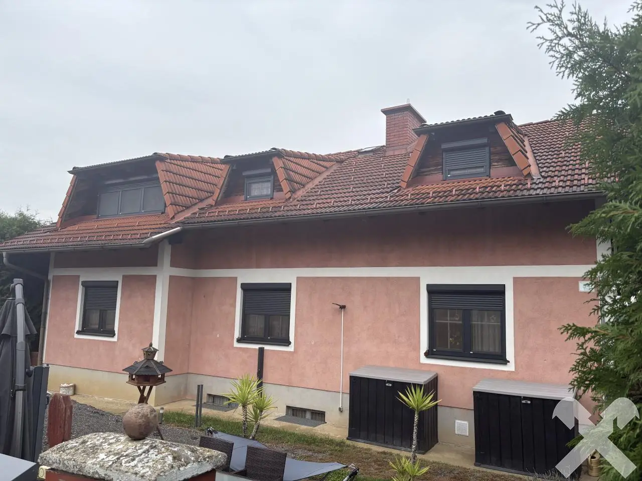 Zweifamilienhaus mit Entwicklungspotenzial in herrlicher Sonnenlage bei St. Anna am Aigen