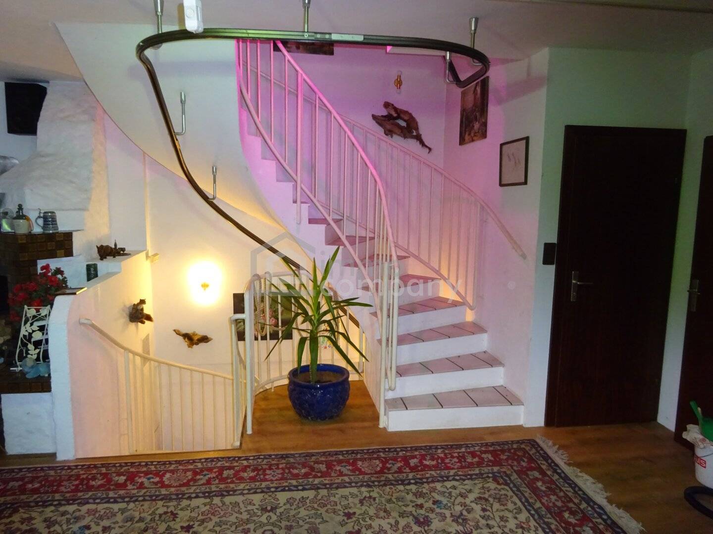 Exklusives Reihenmittelhaus mit Garten nahe Lainzer Tiergarten, Wien 13