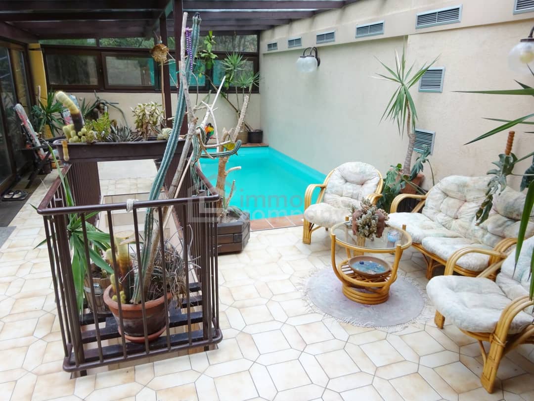 Exklusives Reihenmittelhaus mit Garten nahe Lainzer Tiergarten, Wien 13