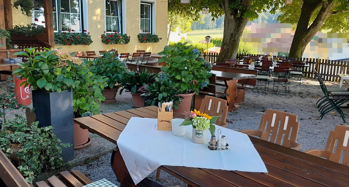 Gastronomie/Gastgewerbe Schalchen, ruhige Dorfrandlage, 170 Plätze