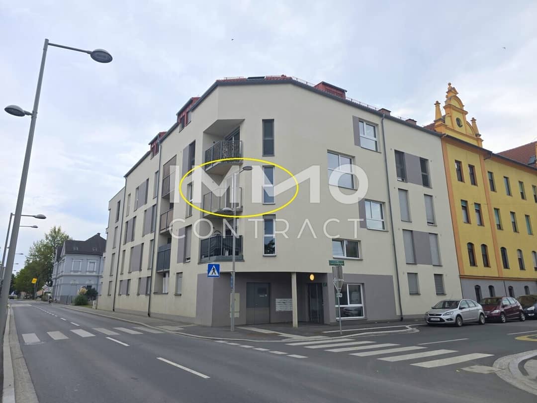 Apartment with loggia central location near Mur