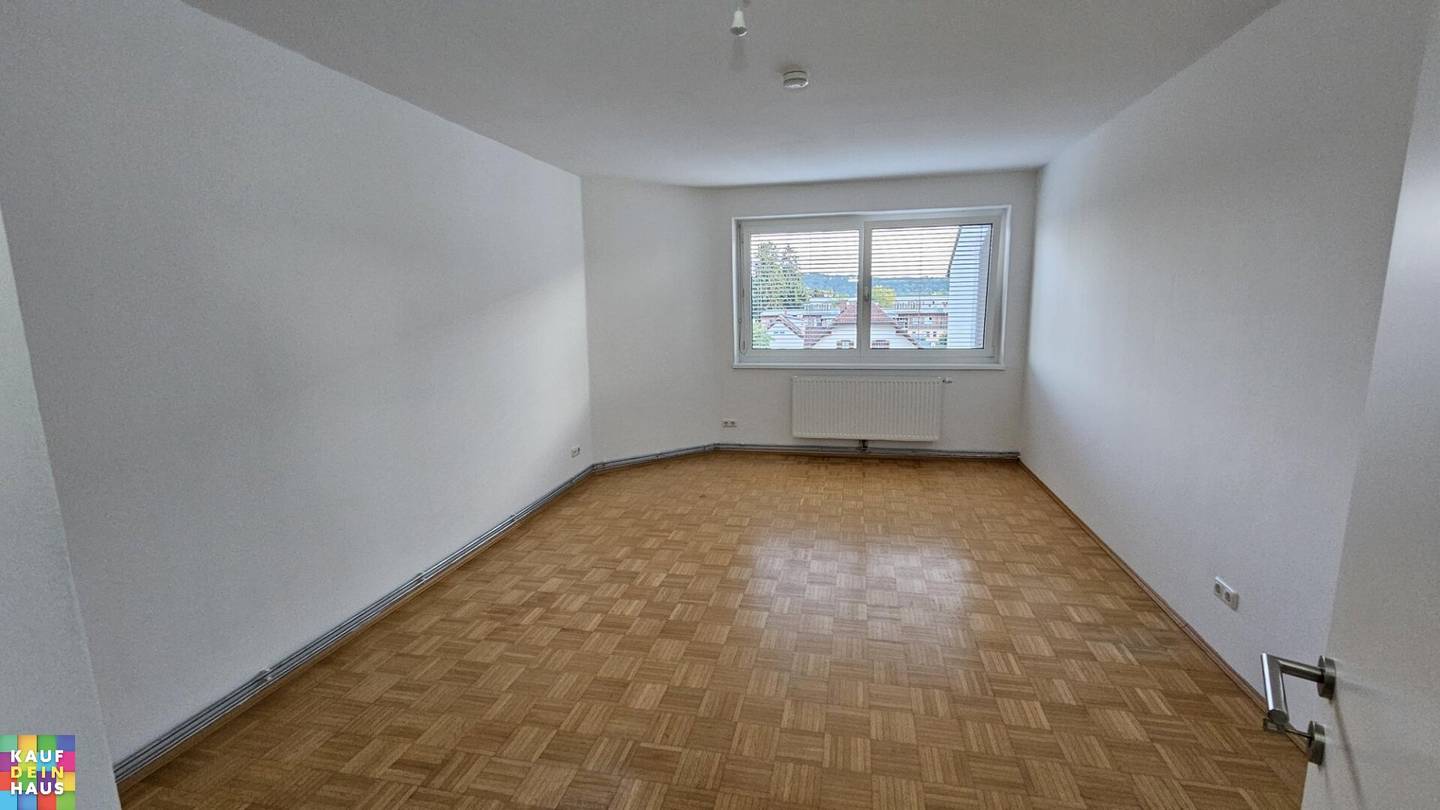 Wohnung mit Loggia und Stellplatz inklusive
