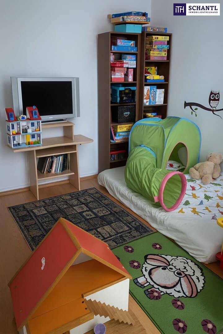 Long term rented old building apartment