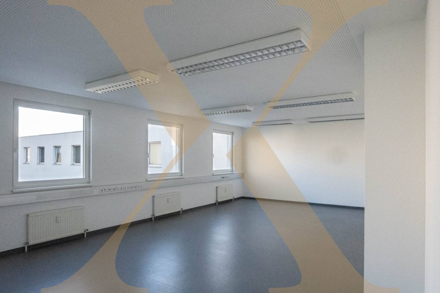 Air-conditioned office space with parking and ideal transport connections in WDZ 2 in Wels for rent