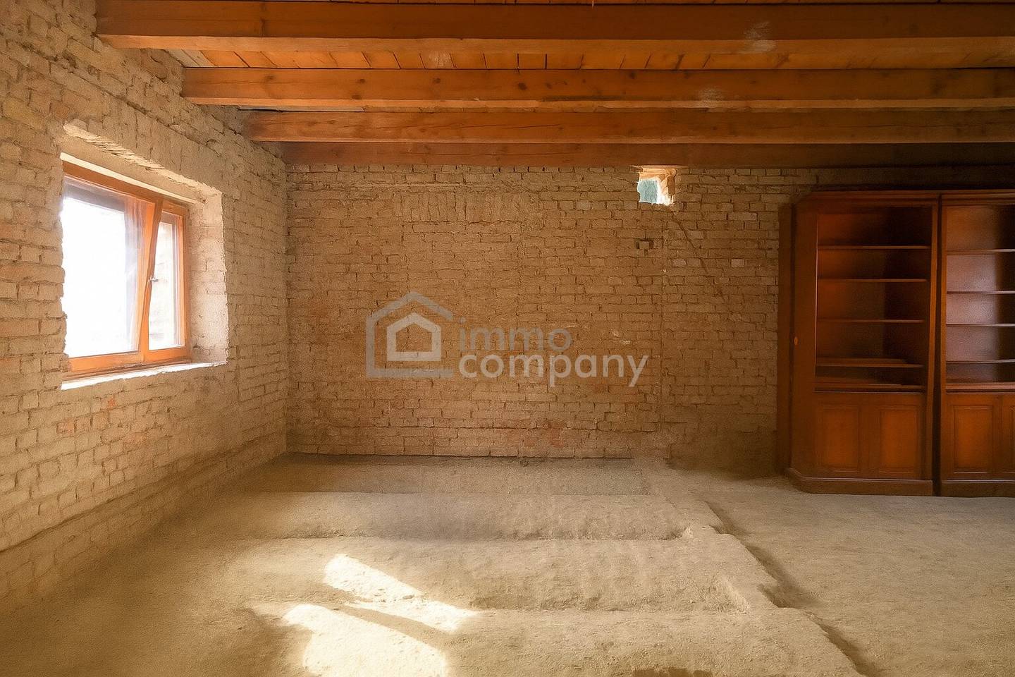 Charmantes Einfamilienhaus in Rust – Sanierungsbedarf, 75 m² Fläche