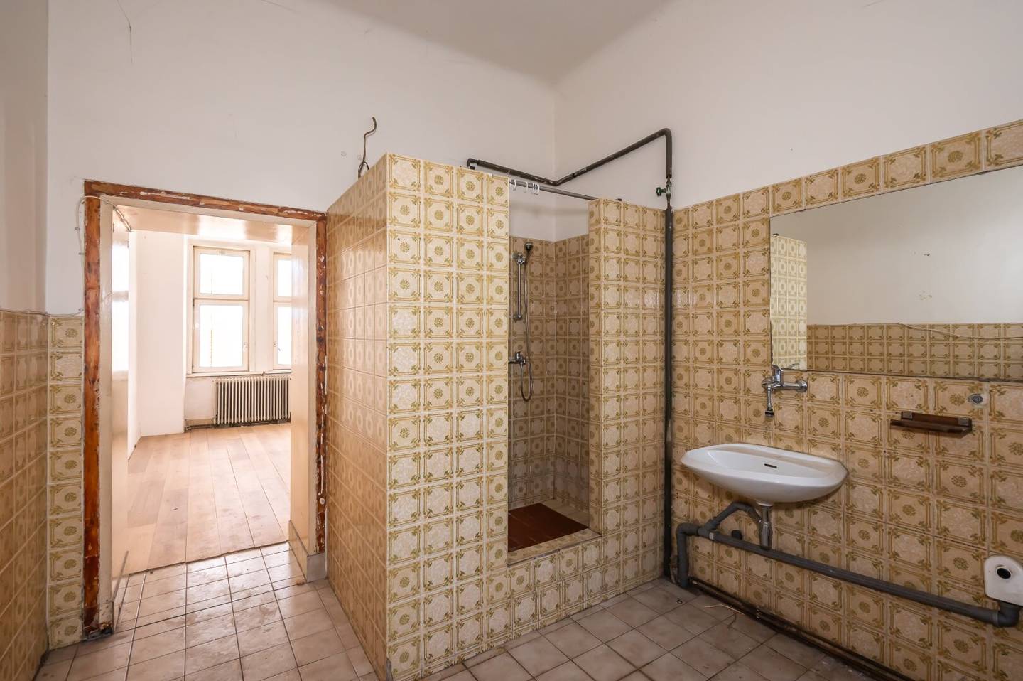 ++NEU++ 1-Zimmer ALTBAUWohnung - viel Potenzial!